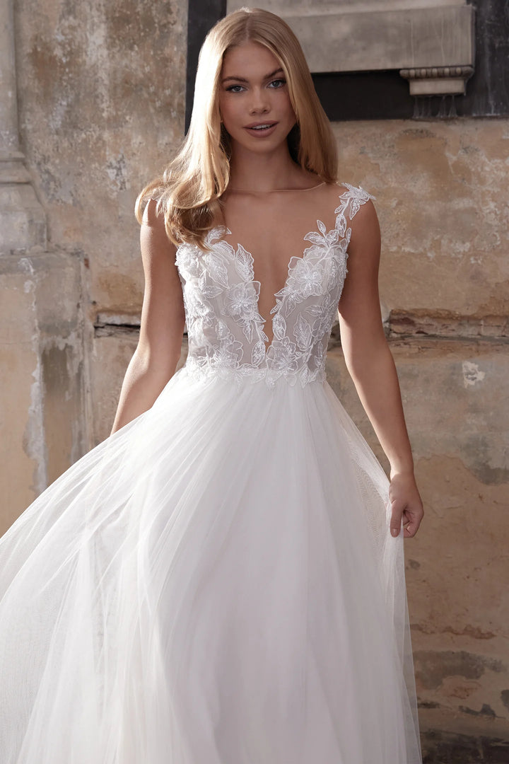 Adore by Justin Alexander 11301 - Size 10