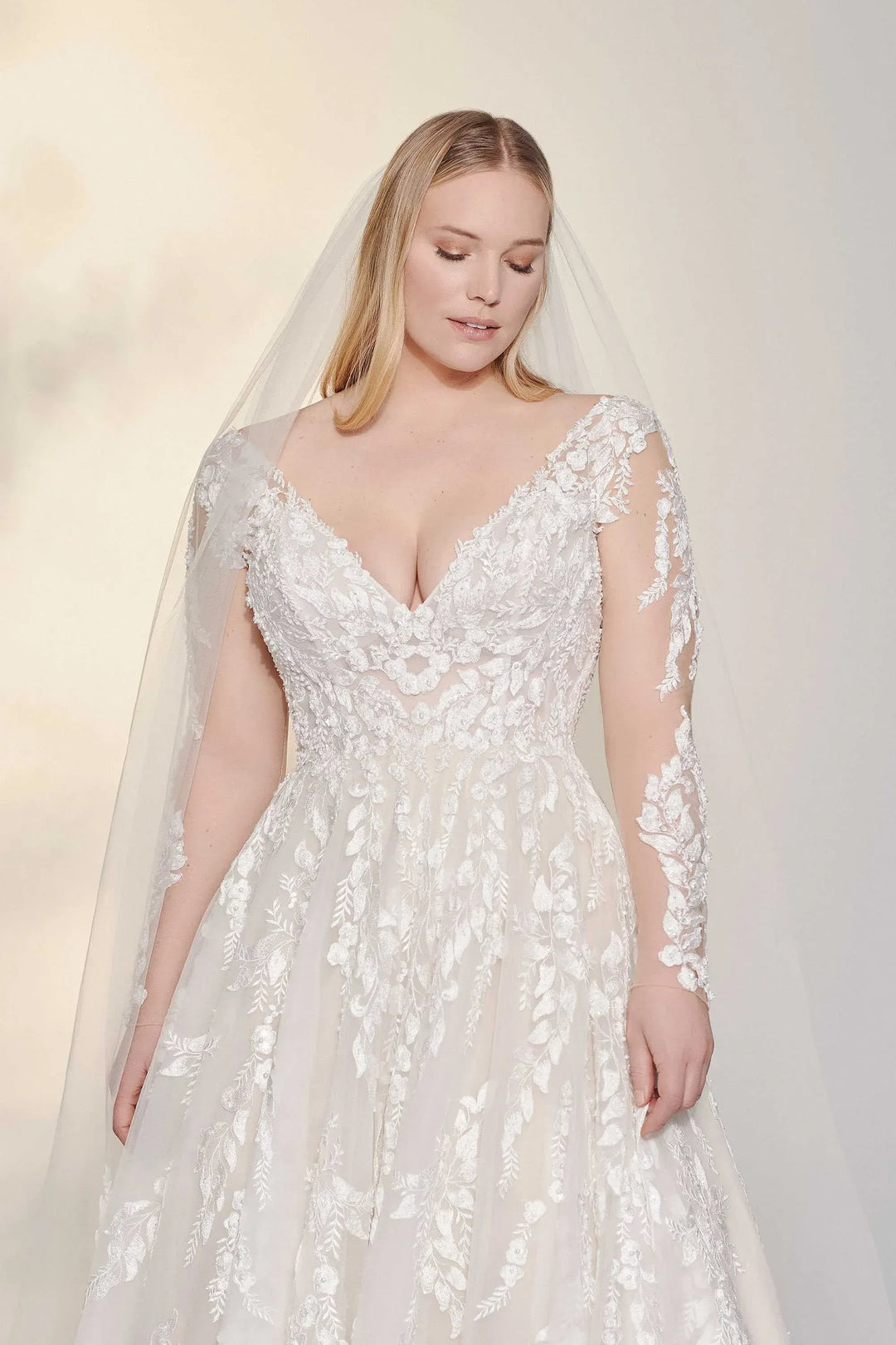 Signature by Justin Alexander 99155 - Size 14