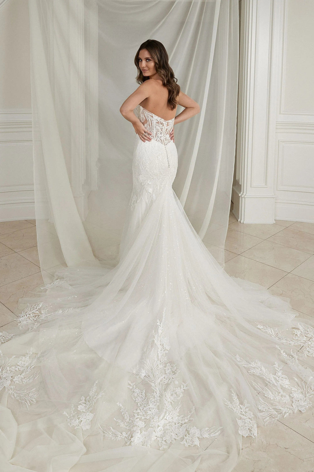 Justin Alexander Elora 88272 - Size 16