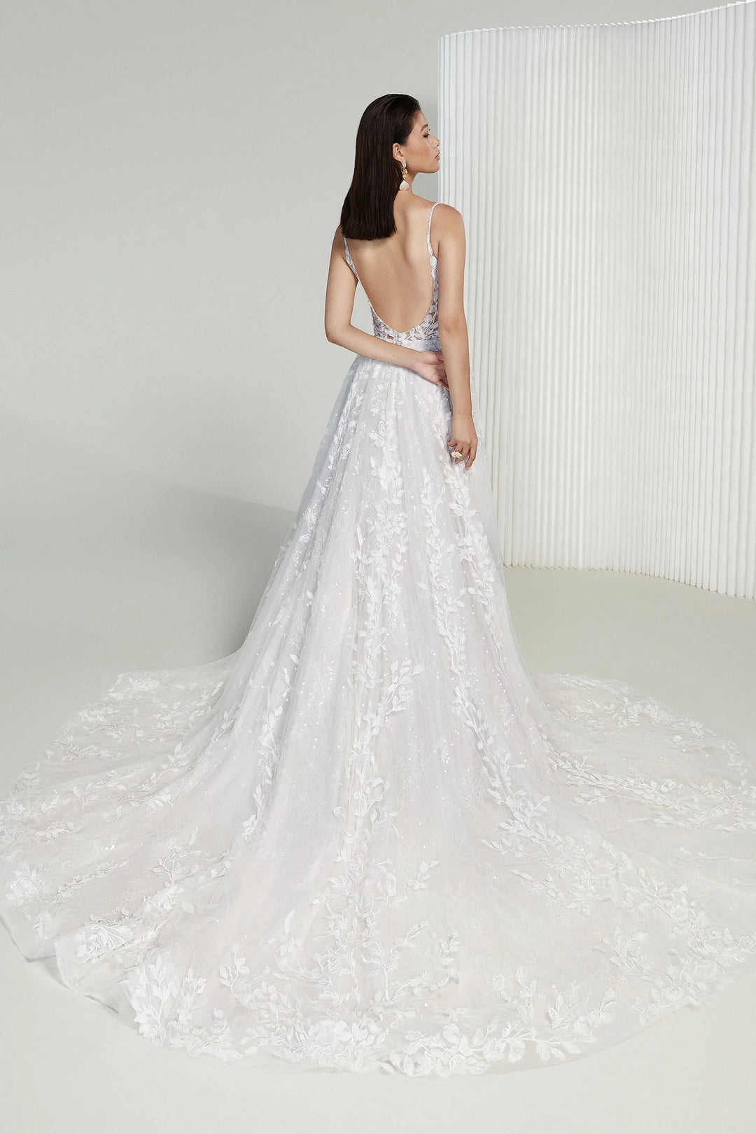 Signature by Justin Alexander Gloria 99211 - Size 10