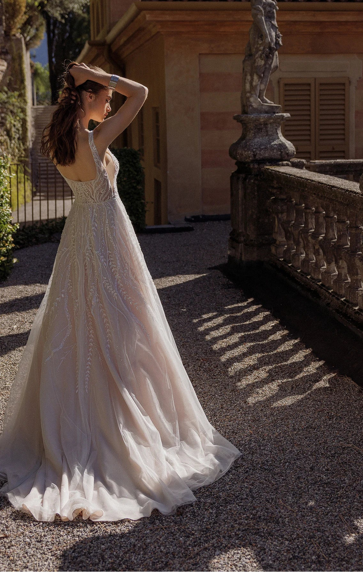 Justin Alexander Issa 88400 - Size 14