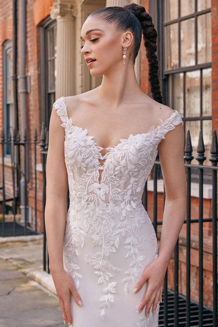 Adore By Justin Alexander Karleen - Size 20