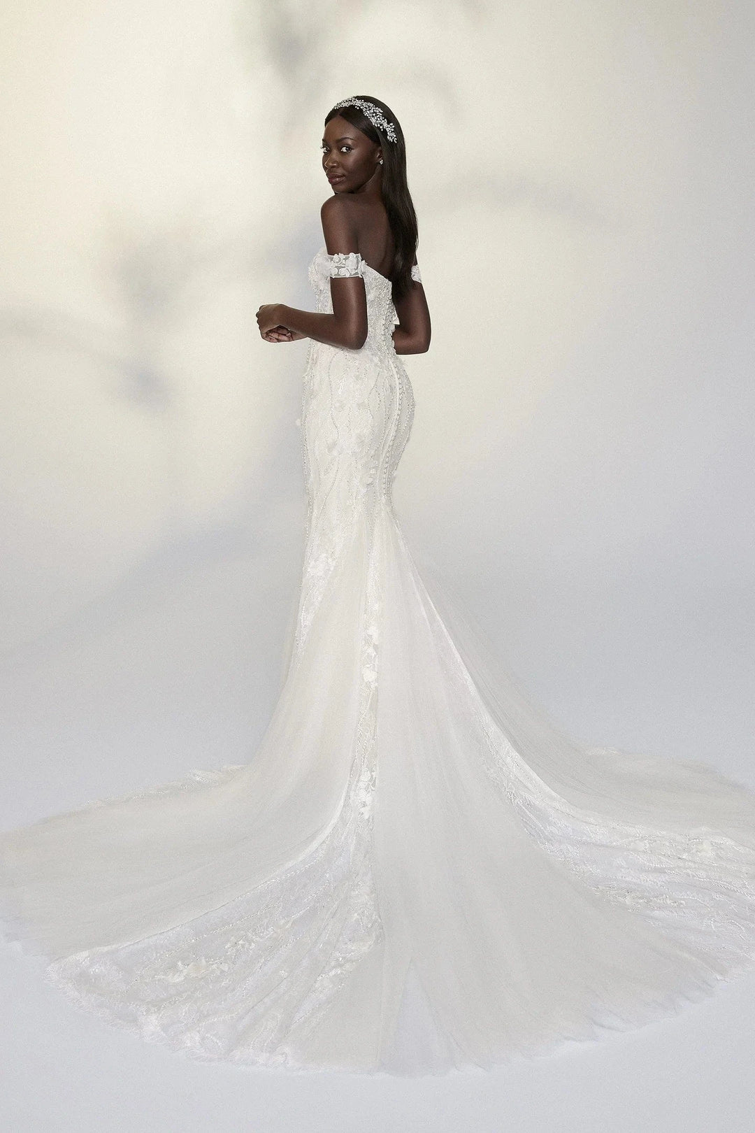 Signature by Justin Alexander Maude 99202 - Size 16