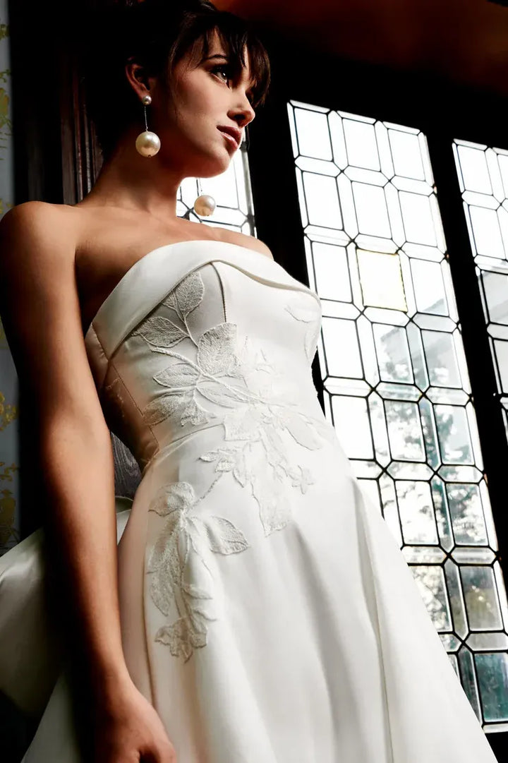 Kelly Faetanini Constance - Size 12