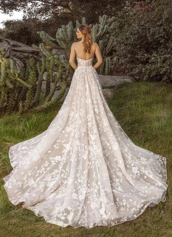 Kitty Chen Laguna - Size 14