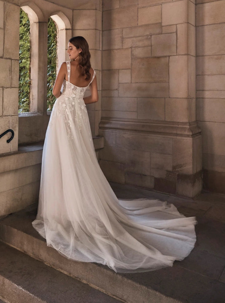 La Premiere Hortense - Size 14
