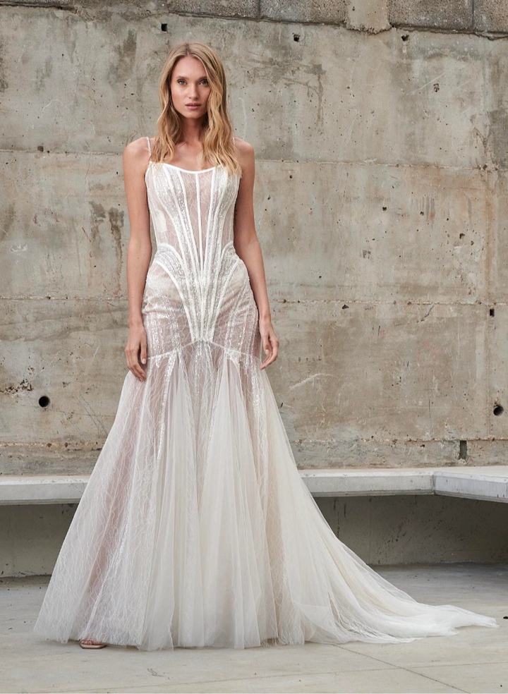 La Premiere Saskia - Size 14