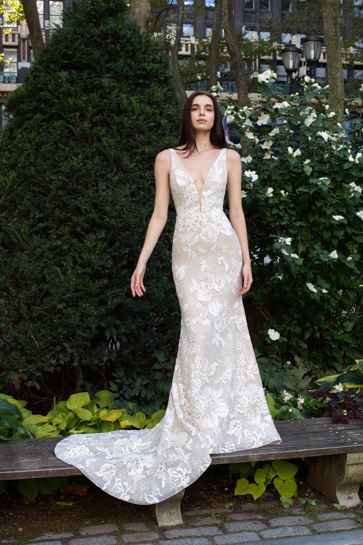 lazaro lace wedding dresses Lazaro Dru Beaded Lace Ball Gown Wedding Dress, US 26
