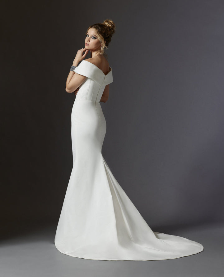 Lazaro 32251 Petra - Size 14