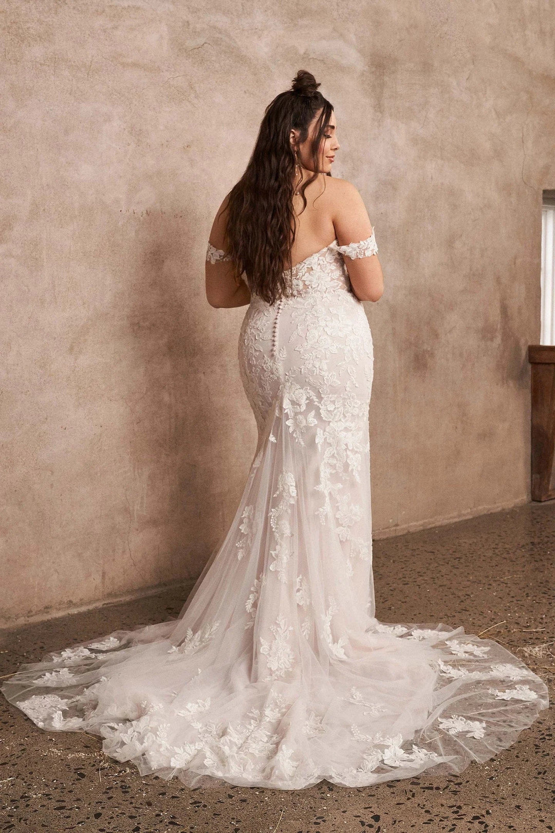 Lillian West 66193PS - Size 24