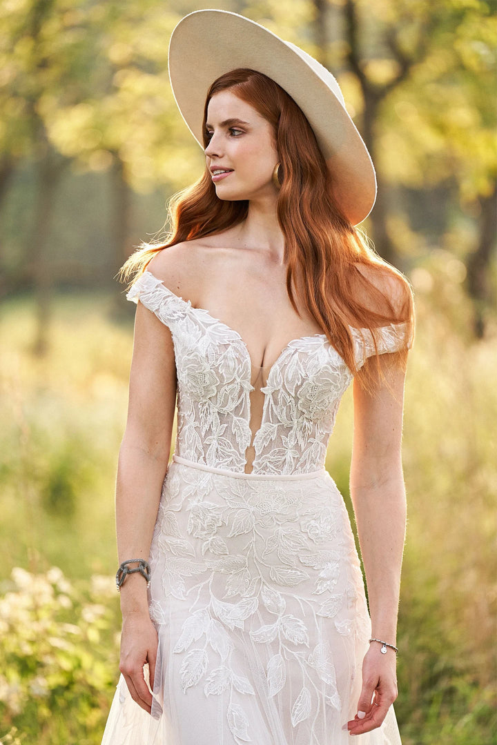 Lillian West 66244 - Size 16