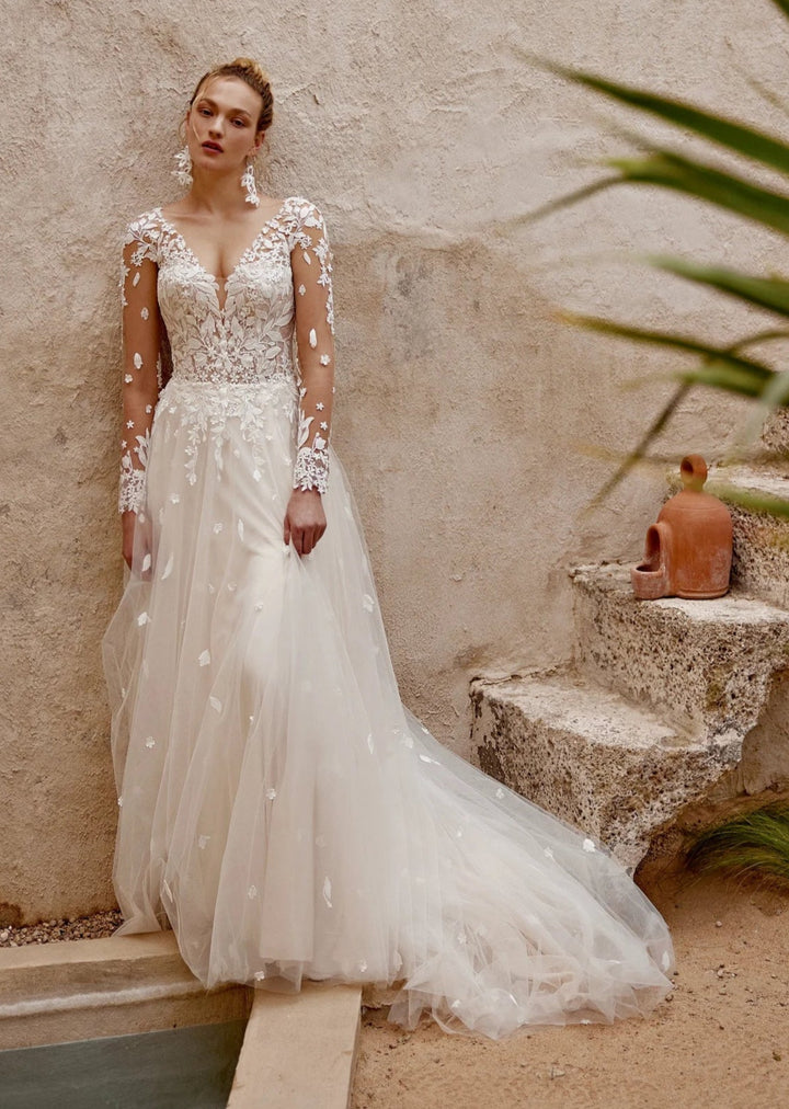 Lillian West 66368 - Size 8