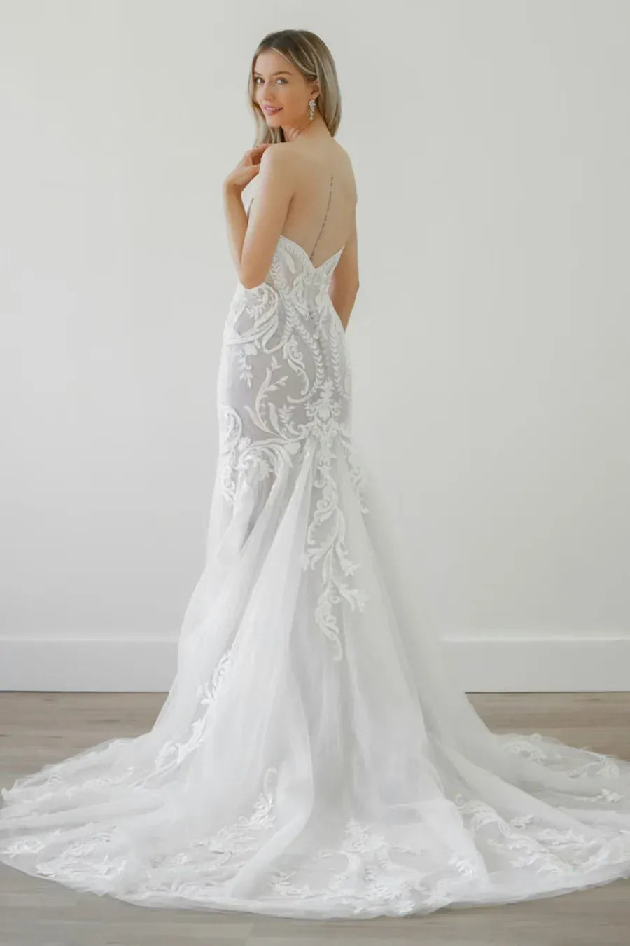 Locket by Watters 11132M Dennison Modest - Size 12