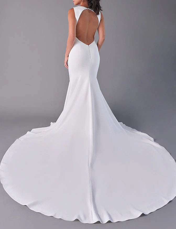Louvienne Neve - Size 10