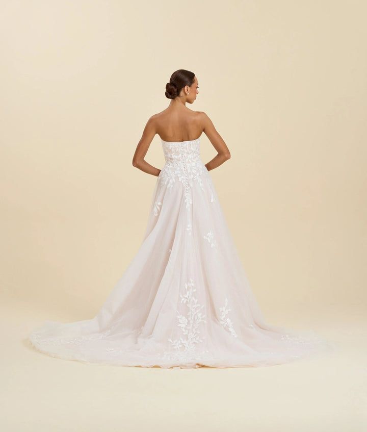 Luxe Privée Mariam