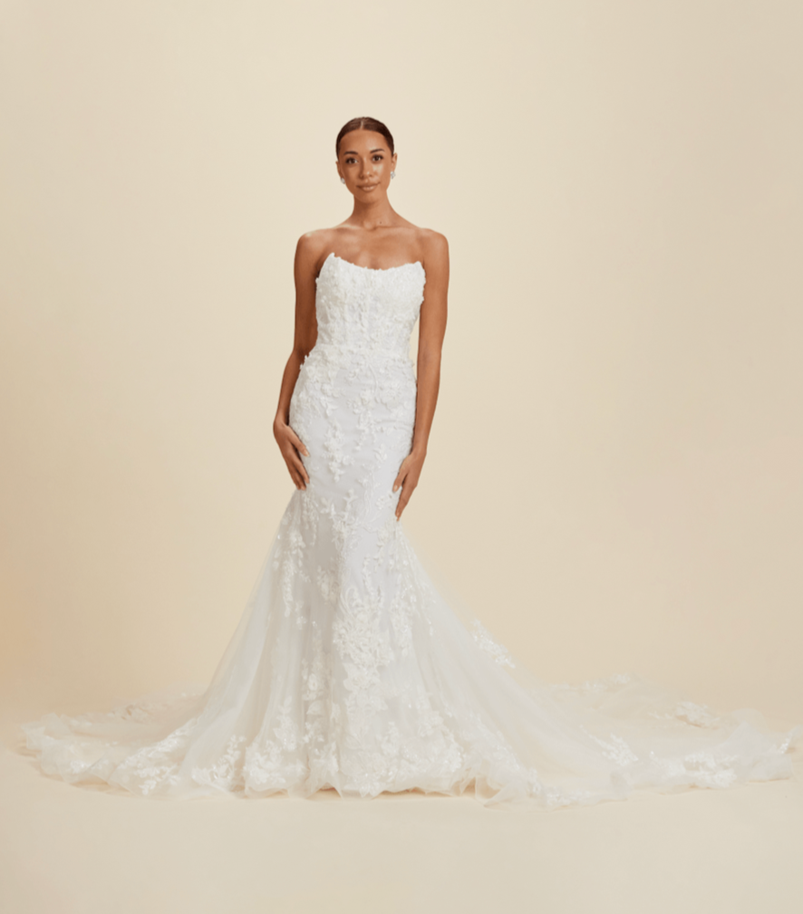 Lace Fit and Flare Wedding Dress with Cat Eye Bodice - Luxe Prive Milani - Size 14 - Luxe Redux Bridal Lace Fit and Flare Wedding Dress with Cat Eye Bodice - Luxe Prive Milani - Size 14 - Luxe Redux Bridal