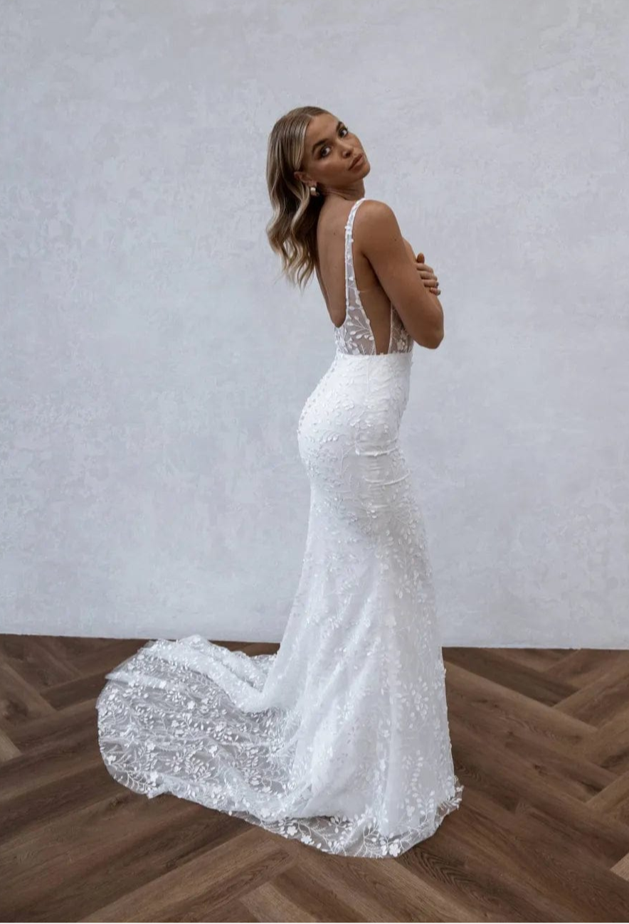 huxley flowy wedding dress Huxley (Flowy) by Made with Love