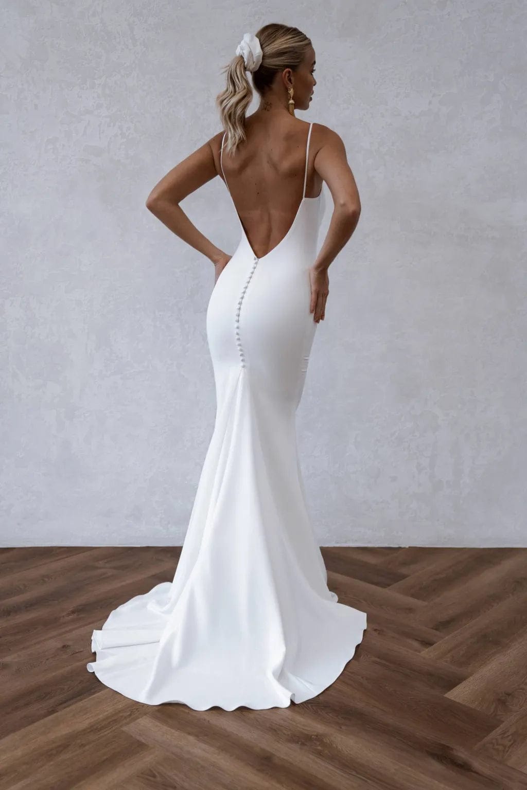 Made With Love Parker - Size 6 Luxe Redux Bridal Made With Love Parker - Size 6 Luxe Redux Bridal