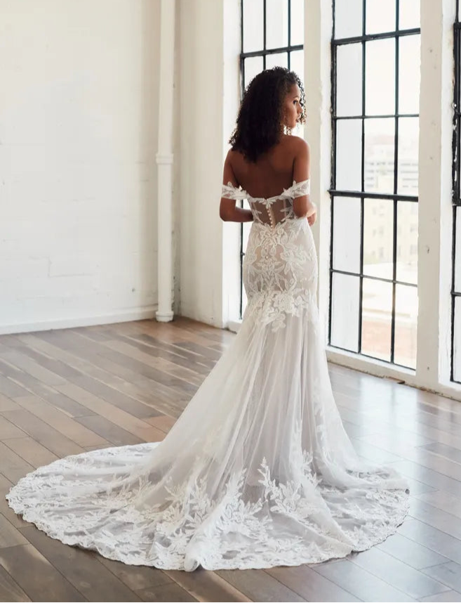 Madi Lane SR2325 - Size 16