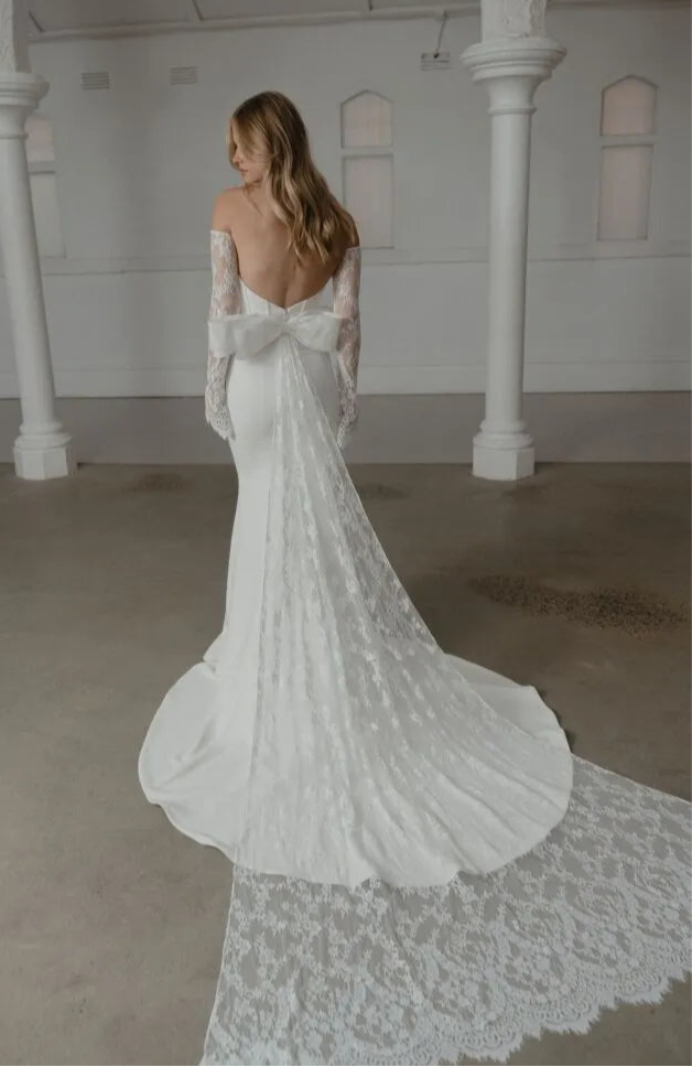 Madi Lane Savoy - Size 14