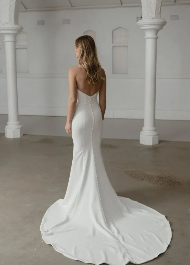 Madi Lane Savoy - Size 14