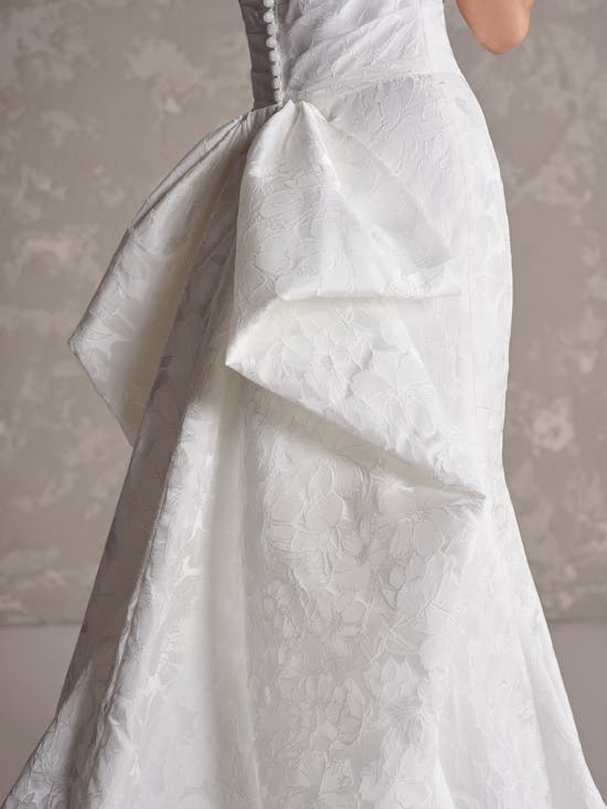 Maggie Sottero Hilo - Size 18