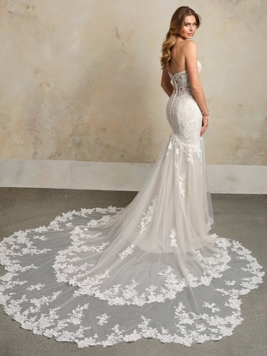 Maggie Sottero Saskia - Size 20