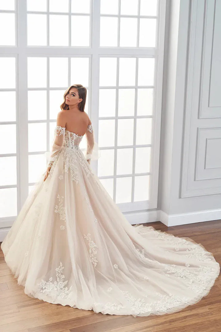 Martin Thornburg Amara MT1435 - Size 16