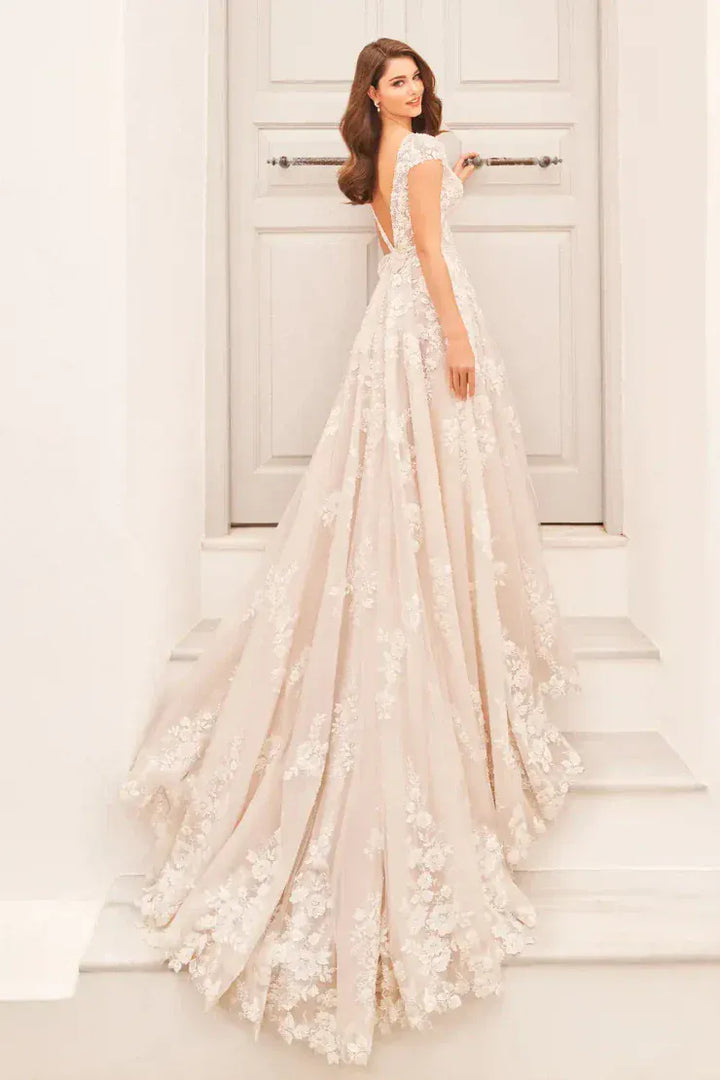 Martin Thornburg Arabella MTL405 - Size 16