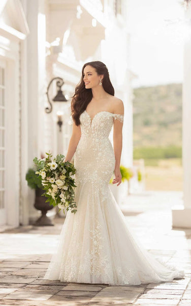 Martina Liana ML1057 - Size 4  Luxe Redux Bridal