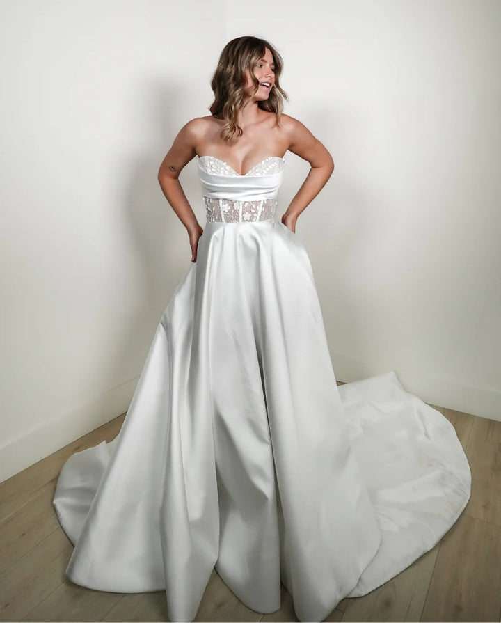 Mia Solano Acacia M2411Z - Size 8