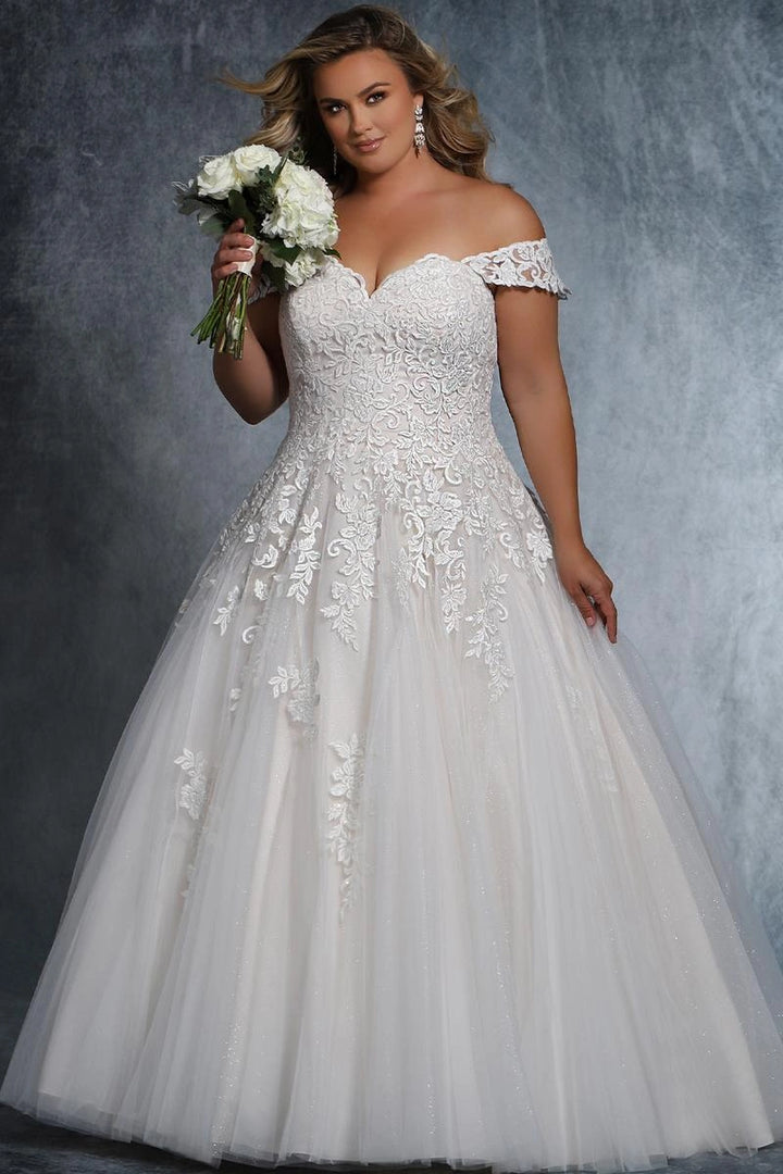 Michelle Bridal MB2102 - Size 22