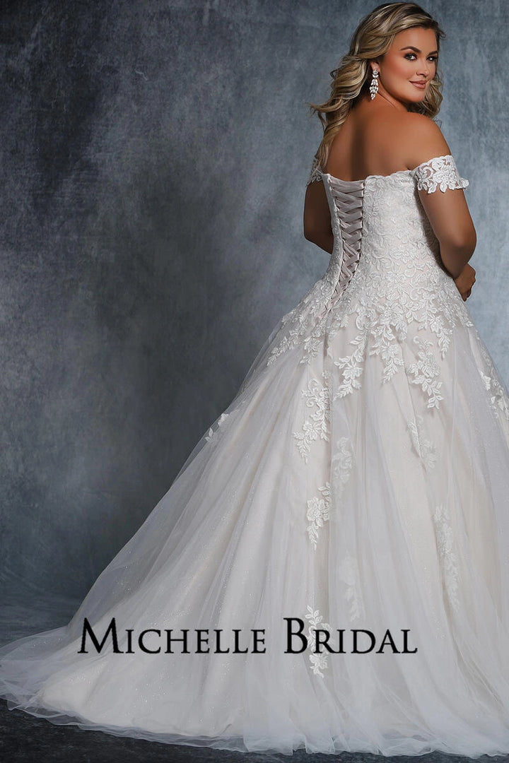 Michelle Bridal MB2102 - Size 22