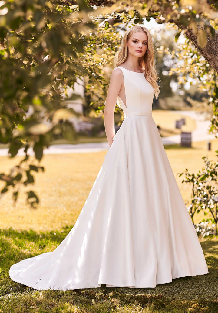 Mikaella 2282 - Size 12