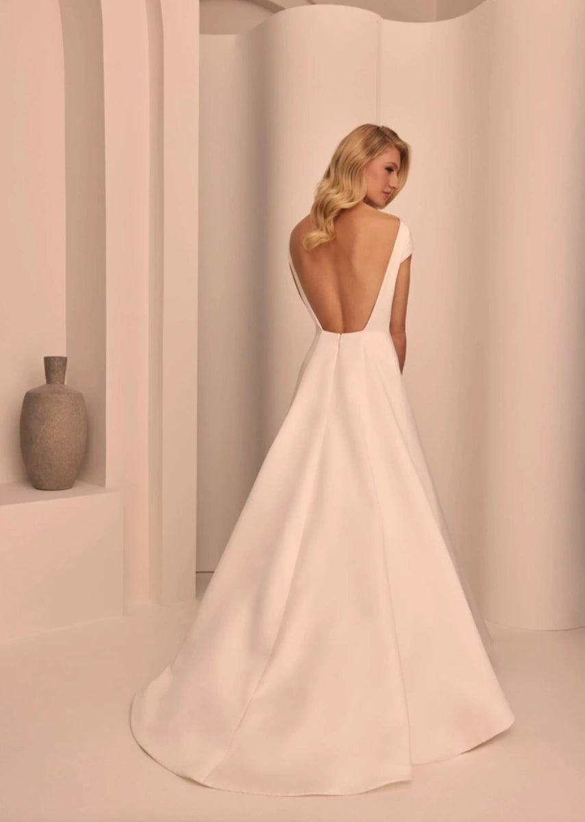 Mikaella 2514 - Size 10