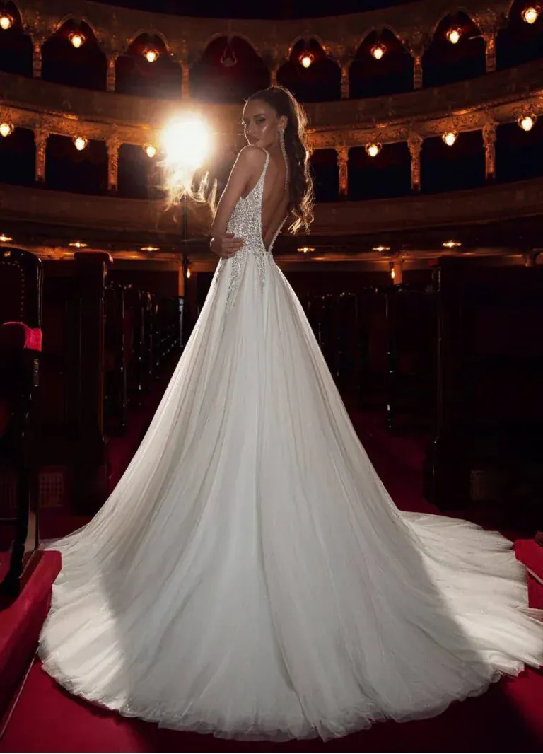 Mistrelli Aisha - Size 6