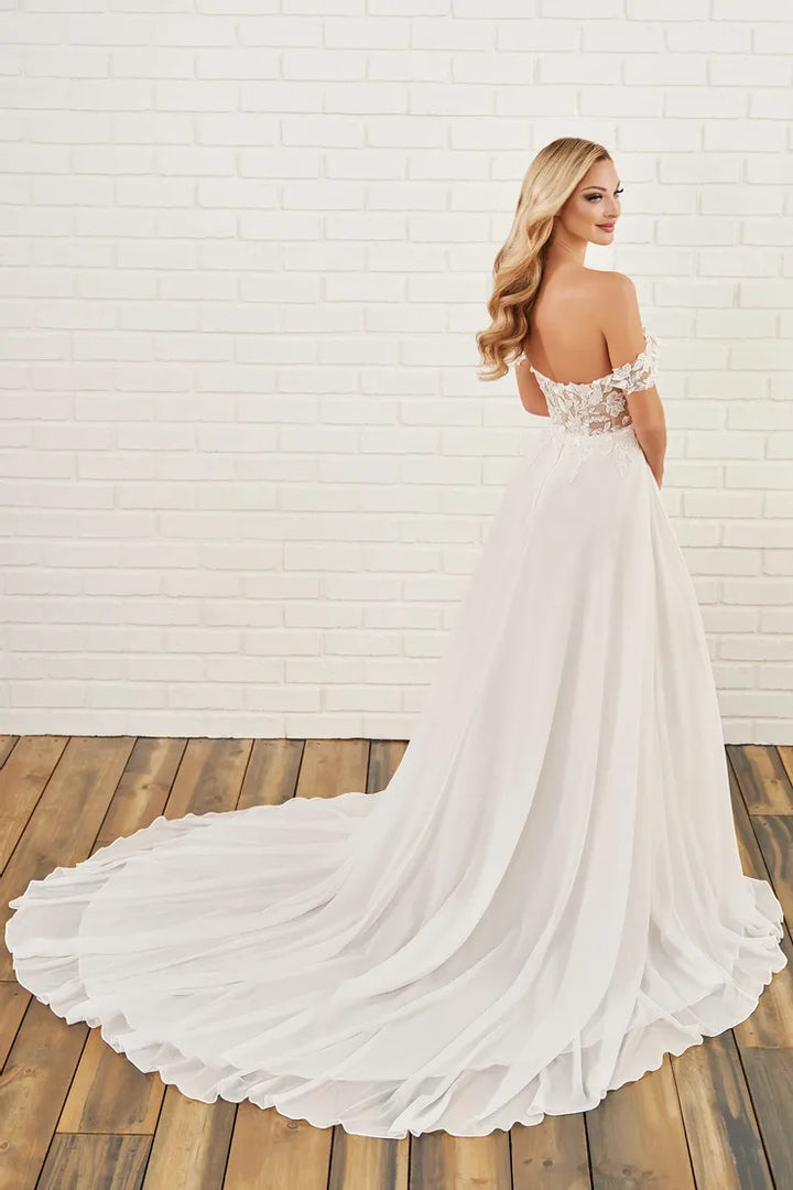 Enchanting by Mon Cheri E511 - Size 14