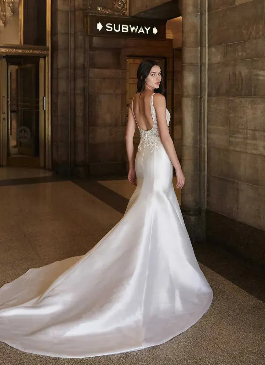 Bliss by Monique Lhuillier BL20108 - Size 12