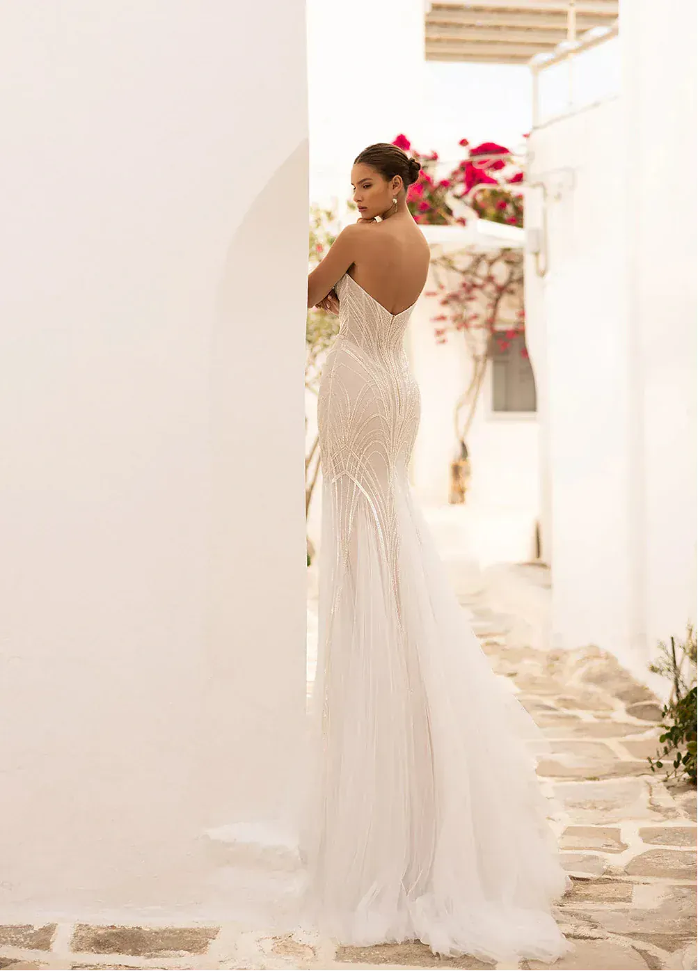Monreal Aria + Overskirt - Size 12