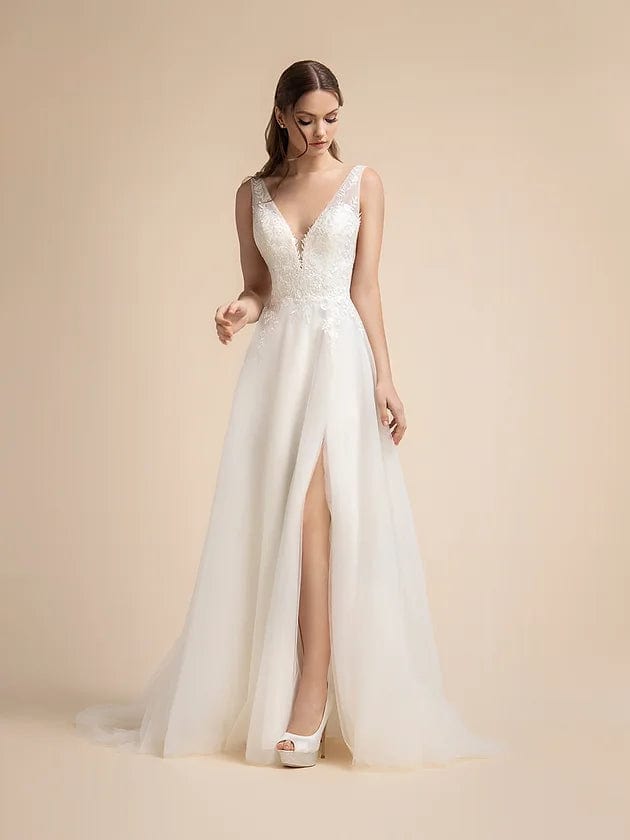 Moonlight Bridal T909 - Size 10