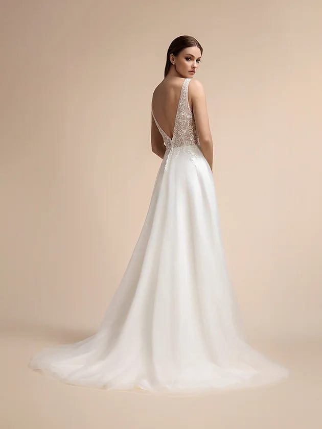 Moonlight Bridal T909 - Size 10