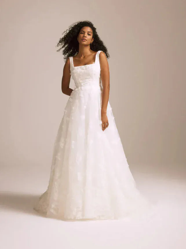 Nouvelle Amsale Elodie R455L - Size 14