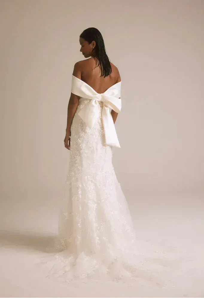 amsale wedding dress A101