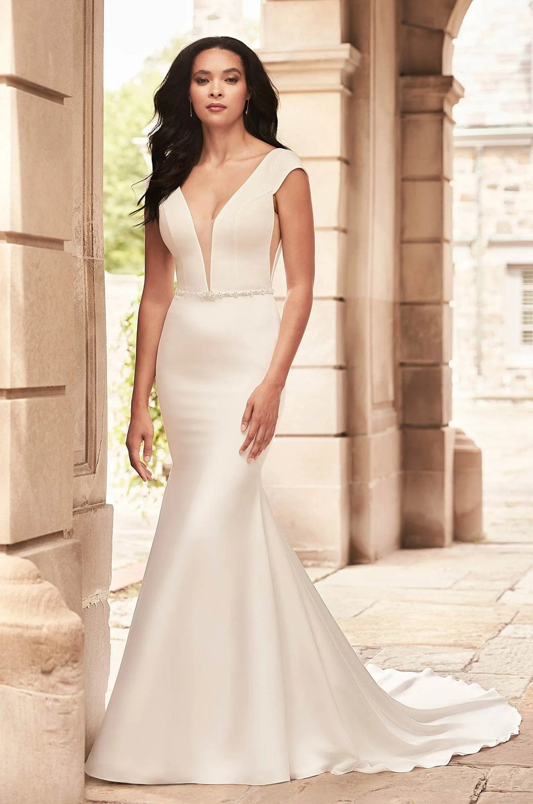 Paloma Blanca 4929 - Size 10