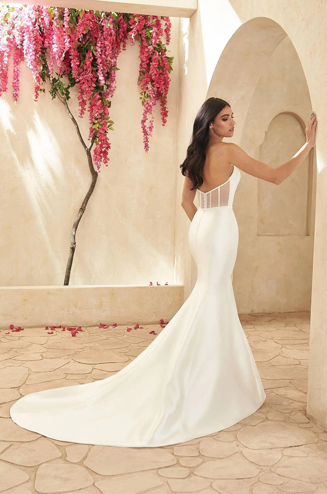 Paloma Blanca 5005 - Size 14