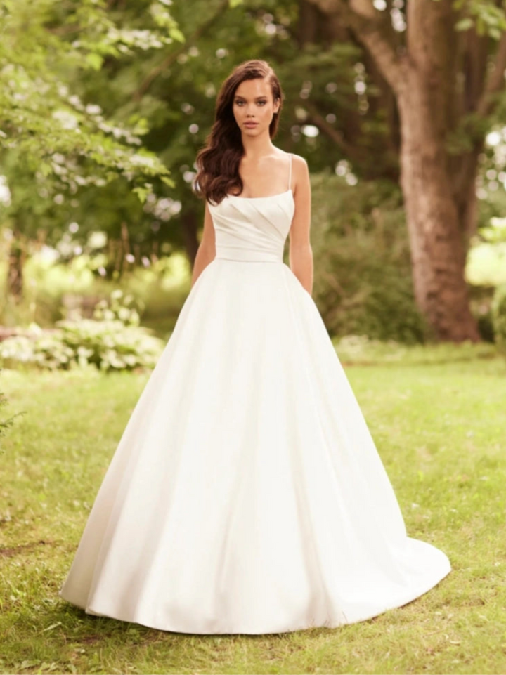 Paloma Blanca P5076X - Size 12