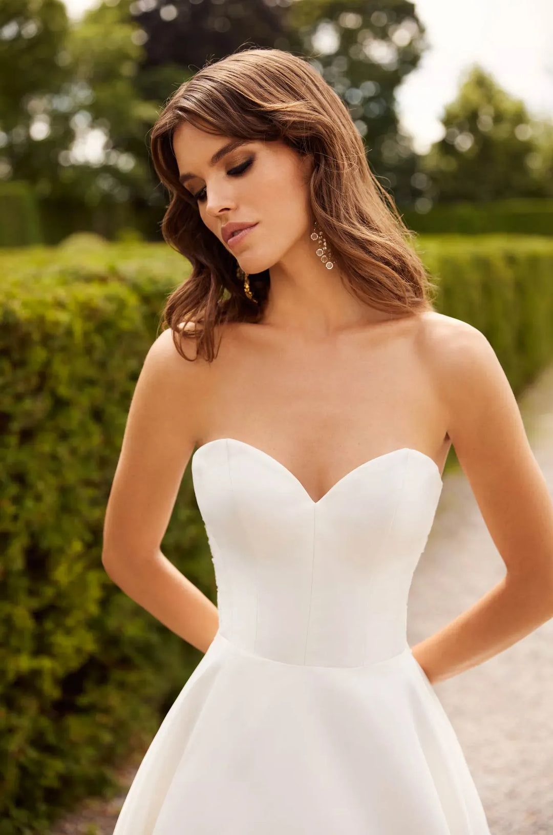 Paloma Blanca P5031 - Size 16