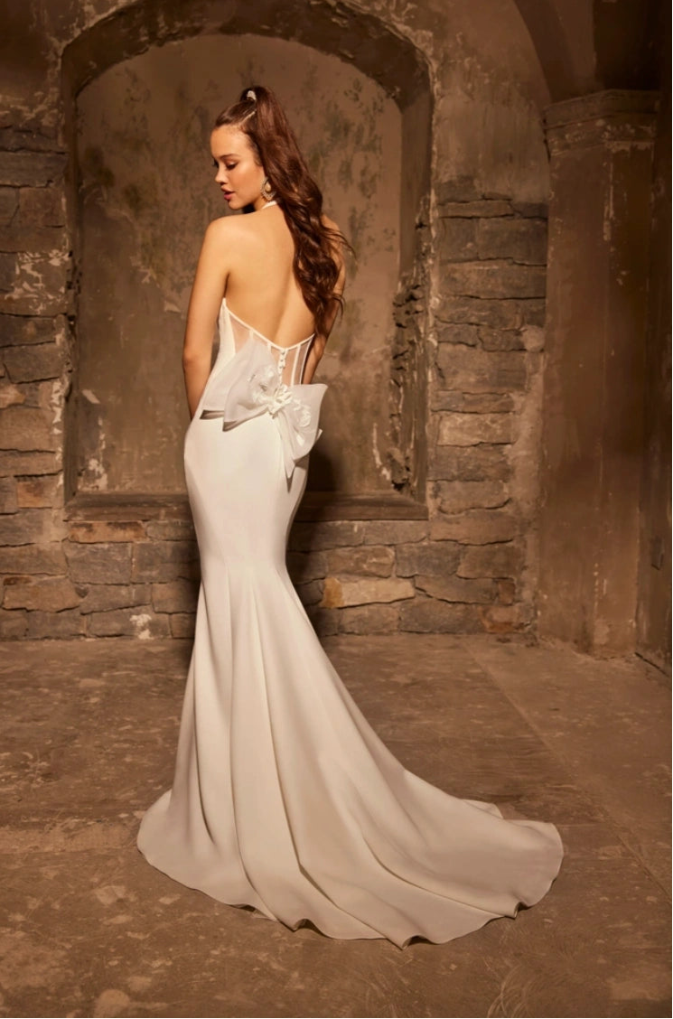 Paloma Blanca P5112 + Bow - Size 8
