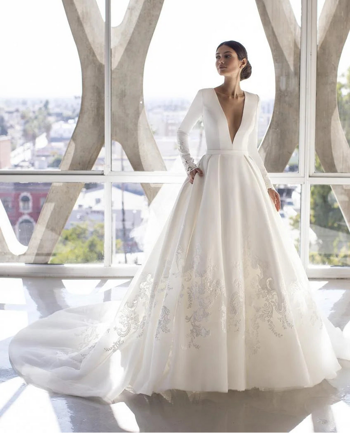 Pronovias Brown - Size 6