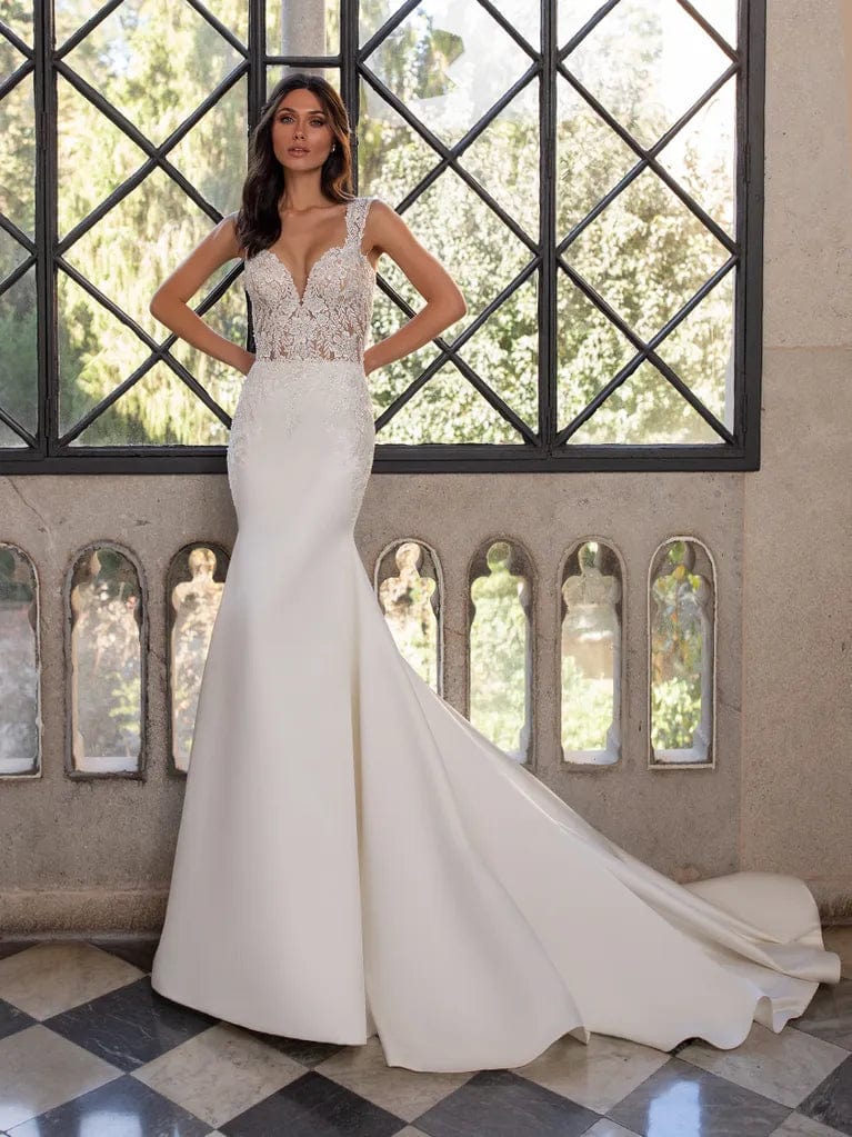 Pronovias Carlo - Size 14